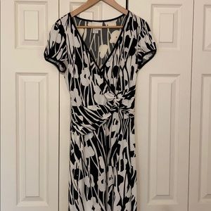 Donna Morgan Black / White Womens Dress Size 10P